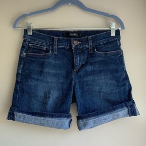 Joe’s Dark Wash Jean Shorts, size 25